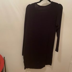 Basic black body con midi $10